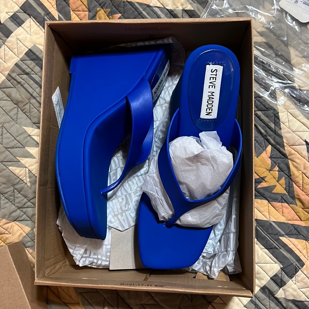 NEW Steve Madden Sandal Platforms